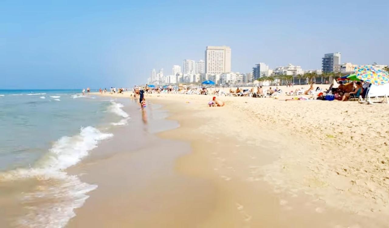 Apart Hotel TLV/Bat Yam Beach Front 1207 Buitenkant foto